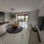 Luxury To The Sea On The Island Of Cunda,pearl Mansion *
