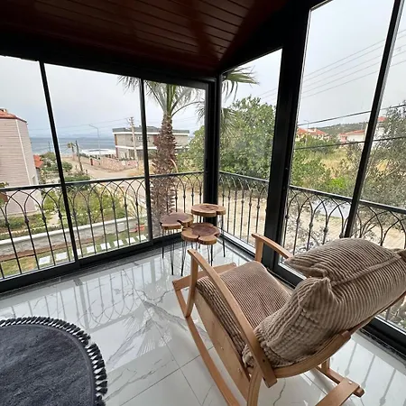 Pearl Mansion-2 Sea View 3br Duplex Villa, Near Seaside In Cunda Апартаменти Айвалик