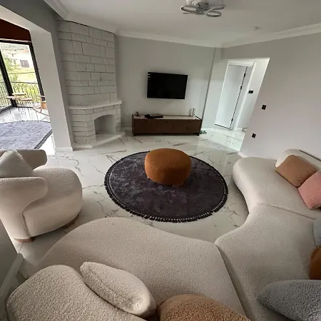 Luxury To The Sea On The Island Of Cunda,pearl Mansion Apartment Ayvalik