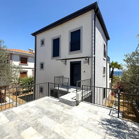Апартаменти Pearl Mansion-2 Sea View 3br Duplex Villa, Near Seaside In Cunda