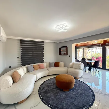 Pearl Mansion-2 Sea View 3br Duplex Villa, Near Seaside In Cunda
