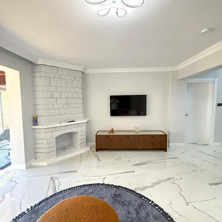 Апартаменти Pearl Mansion-2 Sea View 3br Duplex Villa, Near Seaside In Cunda *