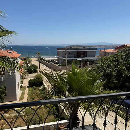 Апартаменти Pearl Mansion-2 Sea View 3br Duplex Villa, Near Seaside In Cunda *