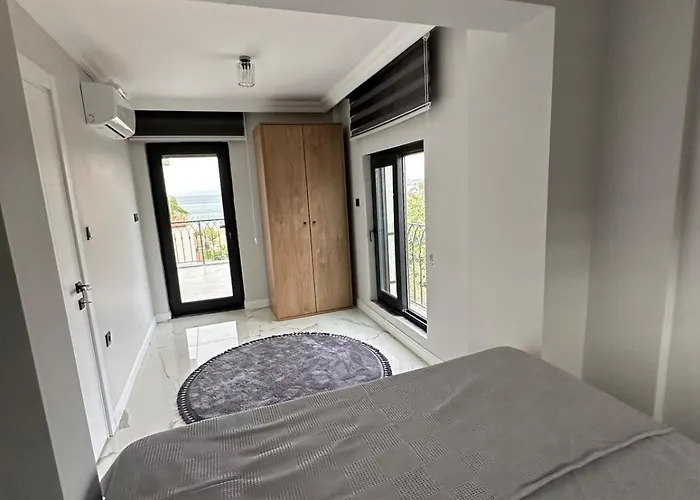 Apartment Luxury To The Sea On The Island Of Cunda,pearl Mansion *